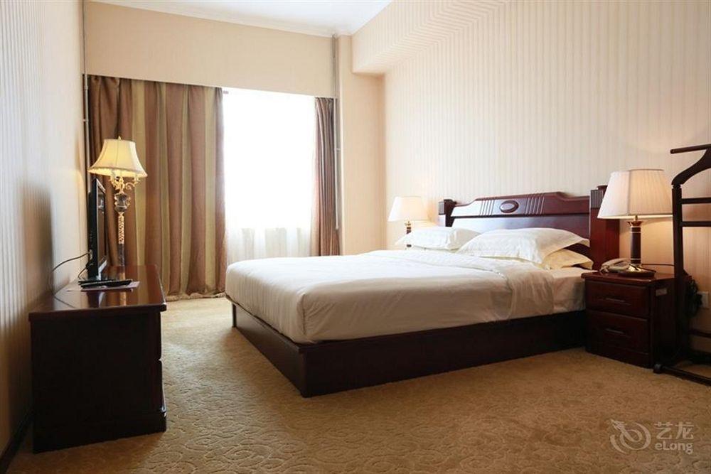 Hotel Ariana Gaeta Zewnętrze zdjęcie